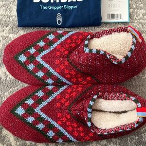 Bombas Gripper Slippers, NWT, sz medium